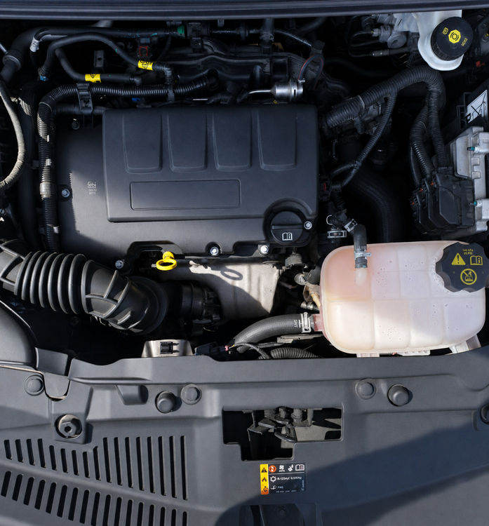 Silnik 1.4 Turbo Opel Mokka – widok komory silnika